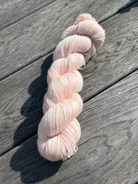 BFL Lace 800m / Powder Kiss