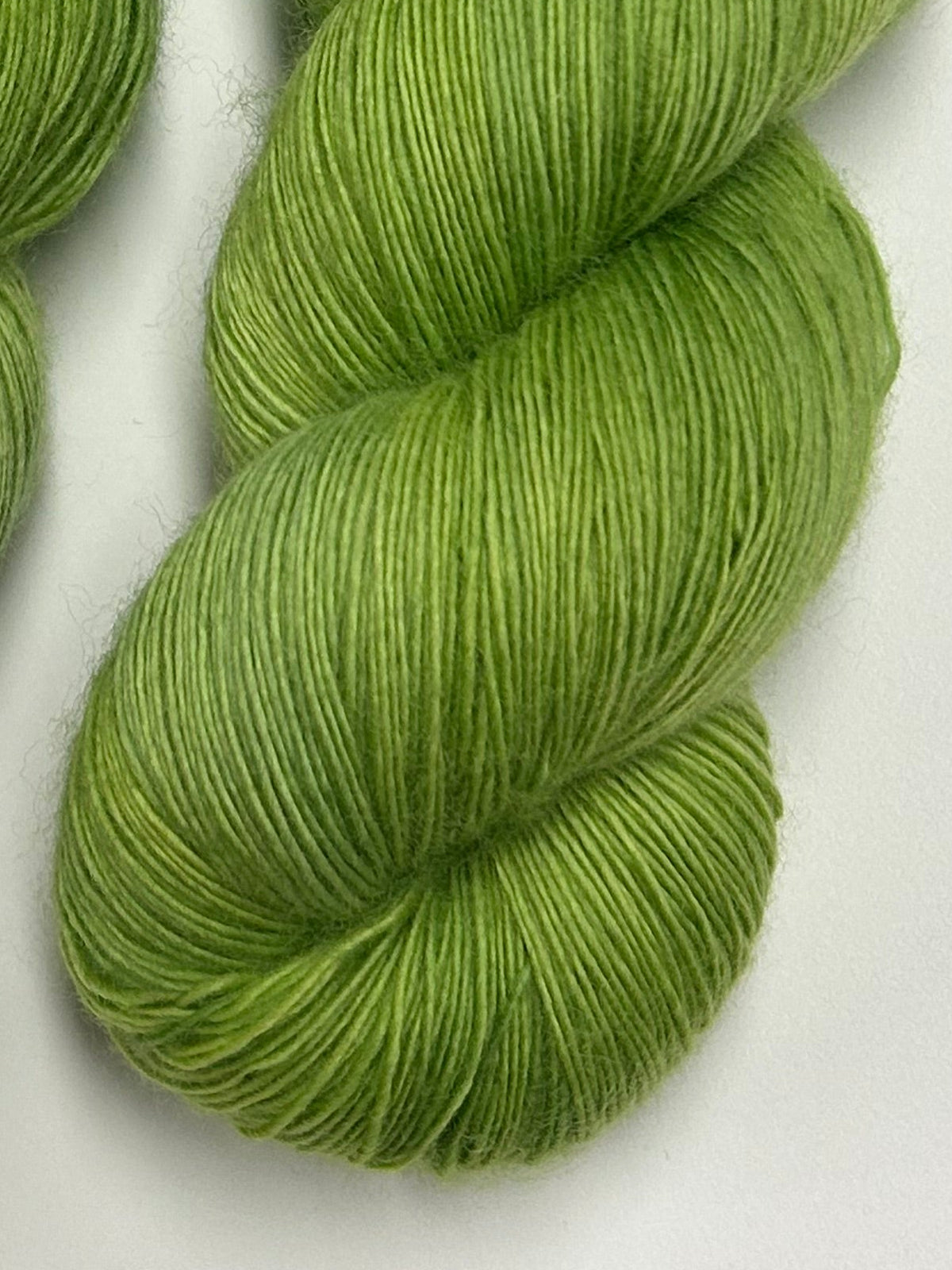 Merino Single Ultrafine Lace 800m / New Leaves