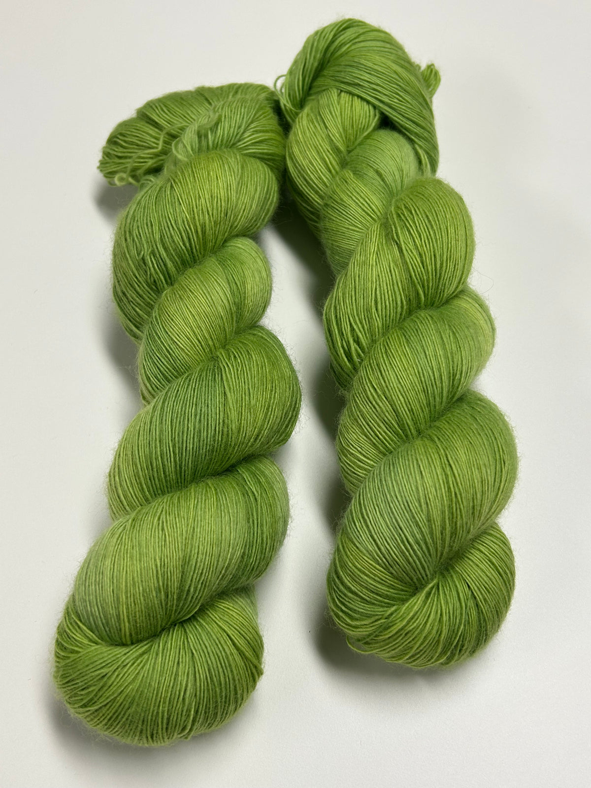 Merino Single Ultrafine Lace 800m / New Leaves