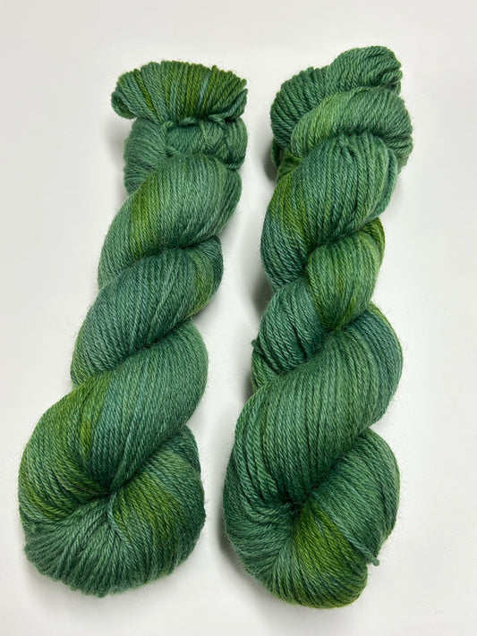 Peruvian Highland Wool 225m / Green Sunlight