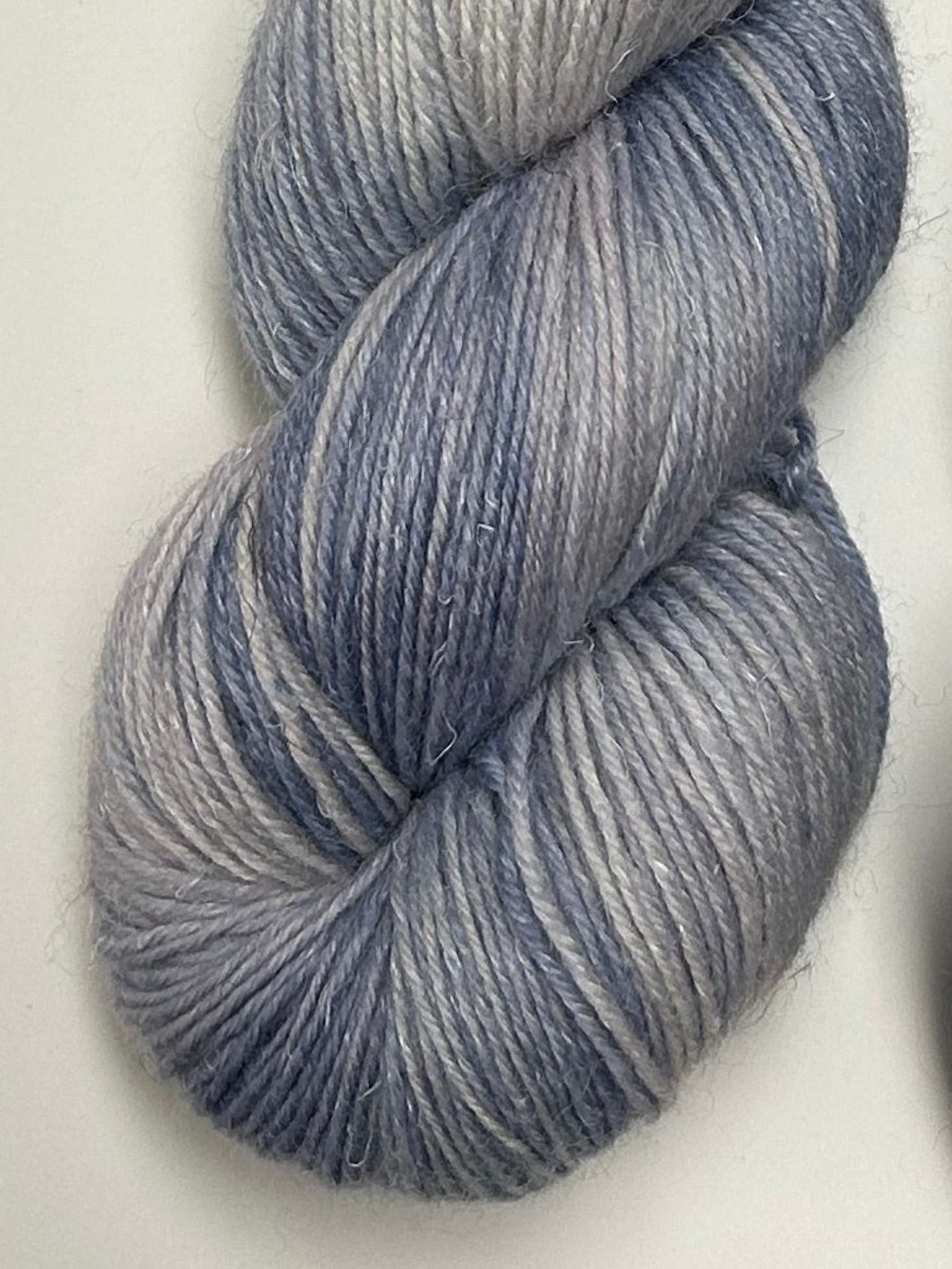 Linen Wool 400m / Clouds Above