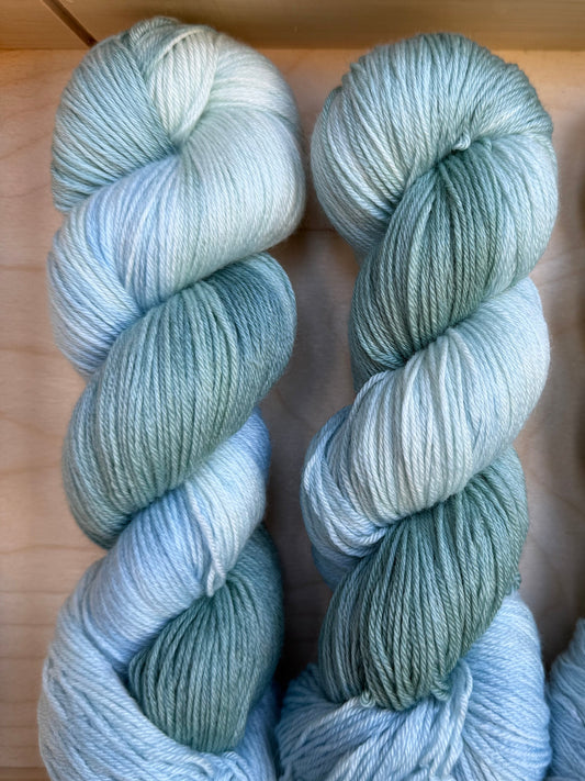 Merino Bamboo 400m/ Forest Flow - Sky Above The Forest
