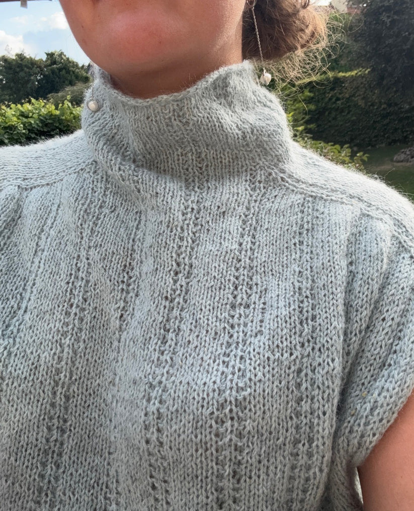 Strikkeopskrift - Lara Blouse